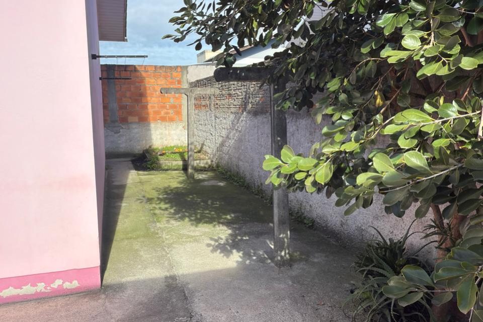 Casa 2 Quartos Caverazinho